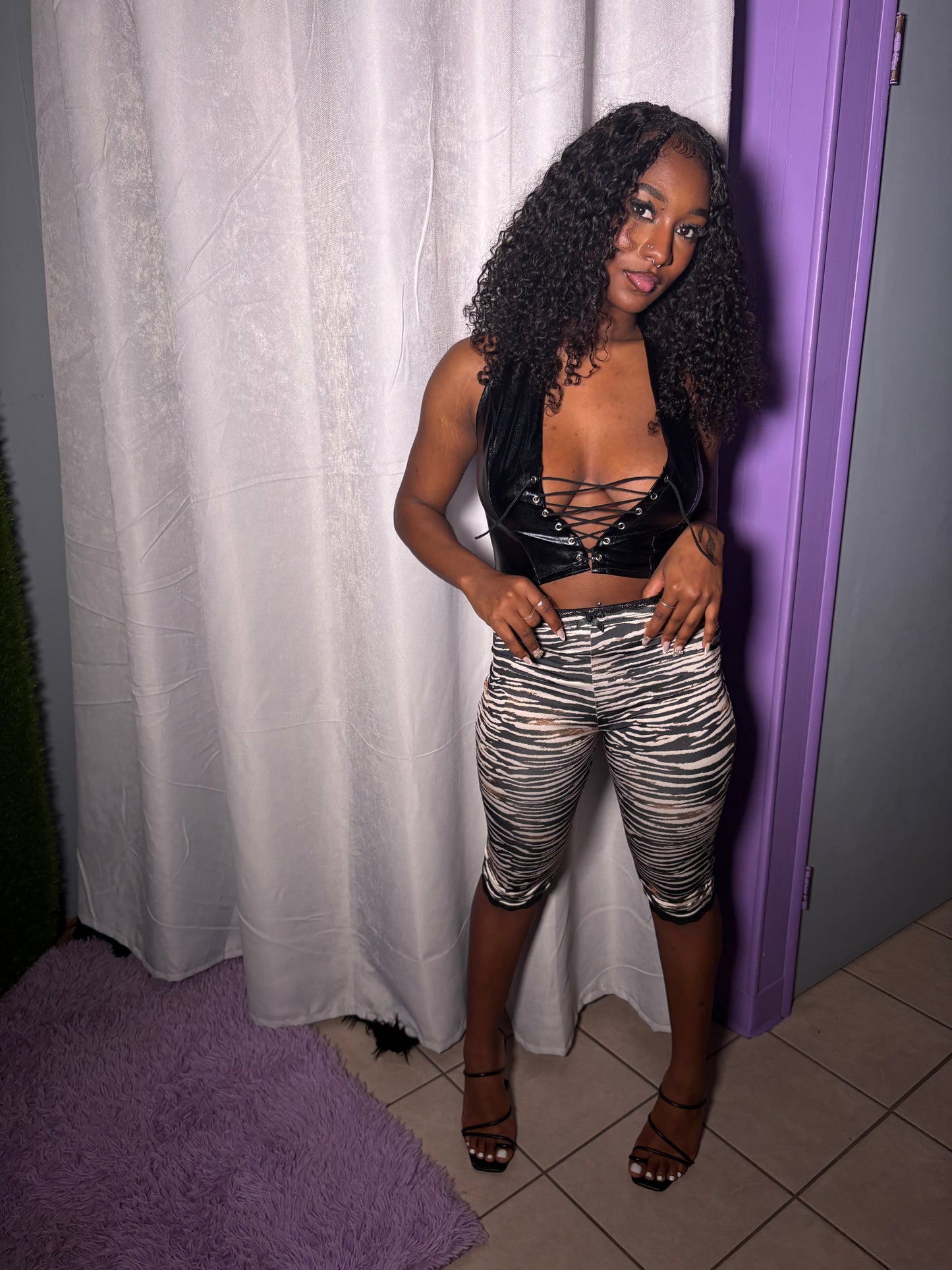 Laced Zebra Set