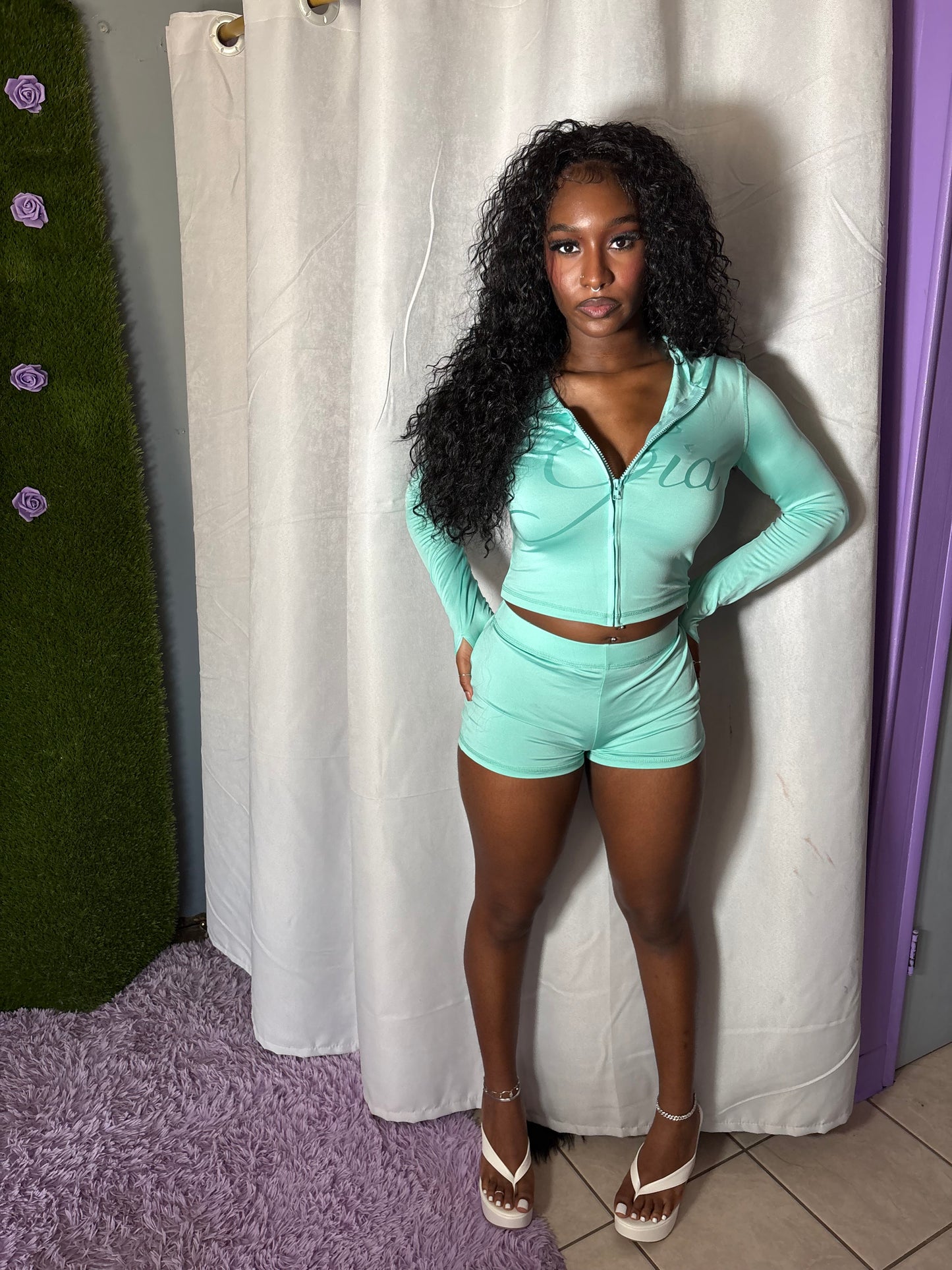 Turquoise Gia
