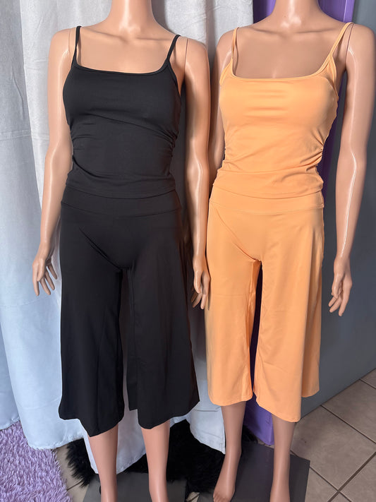 flare capri set